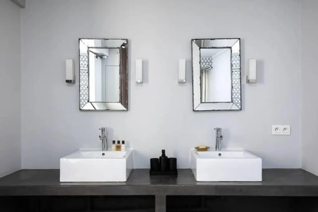 Saint-Honore Luxurious 2 Bedrooms Apartment 120M2 Paris
